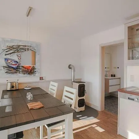 Nice Holiday Home Near The Baltic Sea Hébergement de vacances Reinberg